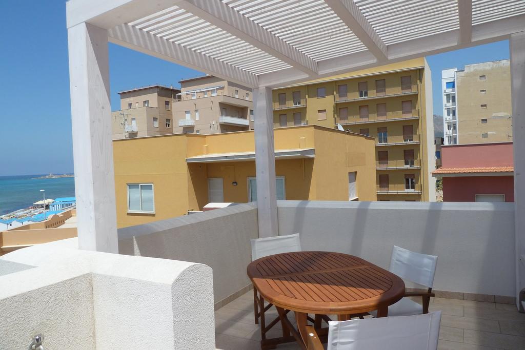 Terrazza Sul Mare Apartment Trapani Ruang foto